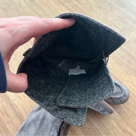 UGG Somaya Suede Grey/Beige Front Lace Side Zip Moccasin Boots, Sz 8.5 - Picture 5 of 16